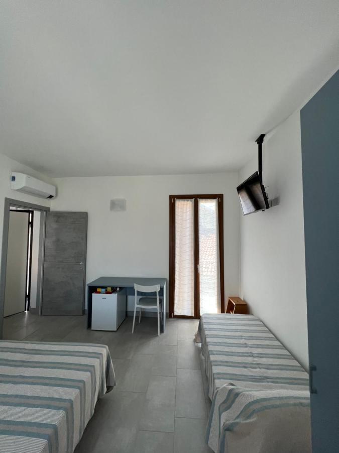 La Ringhiera Hotel Novara Buitenkant foto