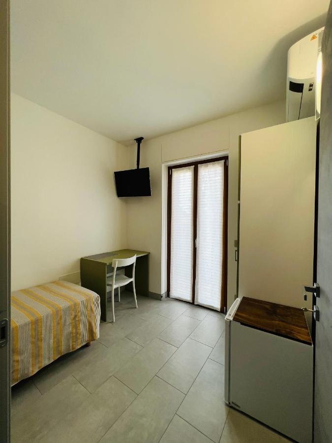 La Ringhiera Hotel Novara Buitenkant foto